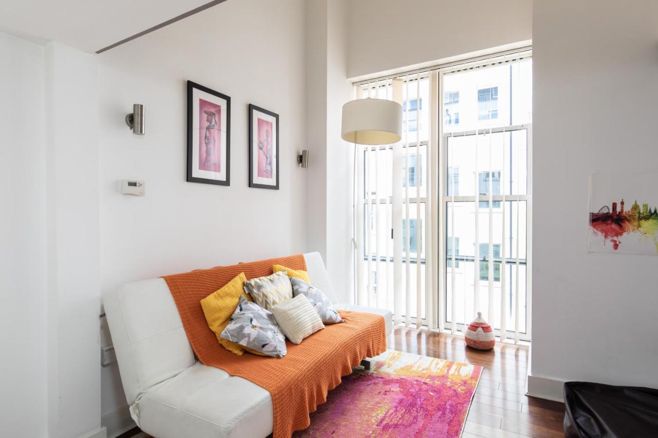 My London Holiday Home Екстериор снимка